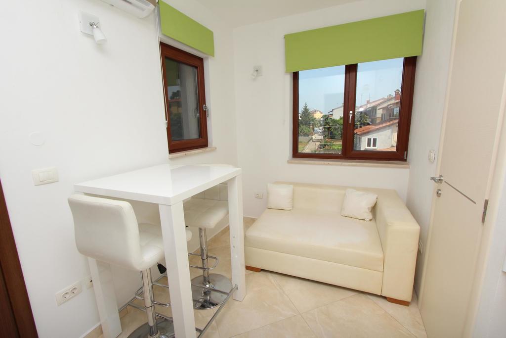 Apartments Horizont Ρόβινι Εξωτερικό φωτογραφία