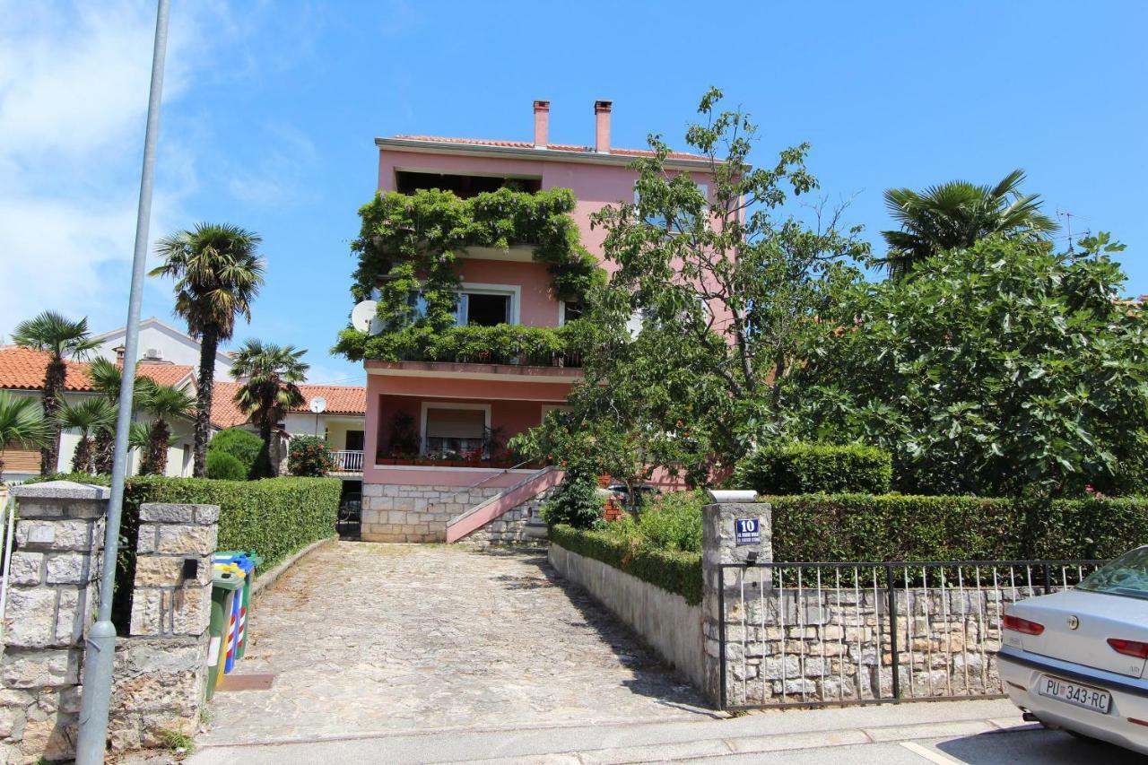 Apartments Horizont Ρόβινι Εξωτερικό φωτογραφία